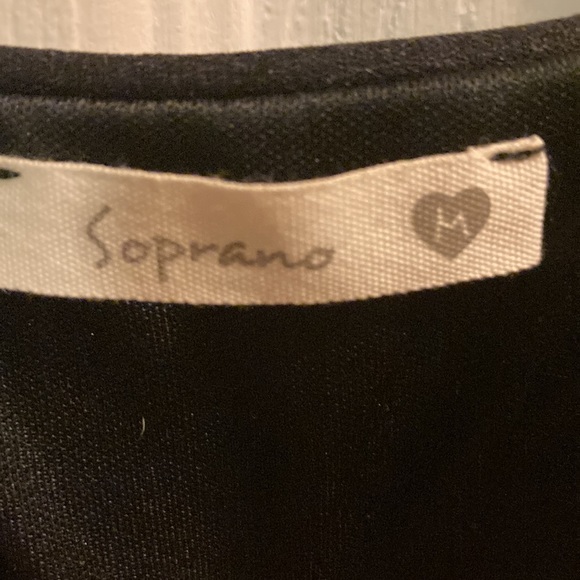 Soprano two layer dress size m - Picture 4 of 4